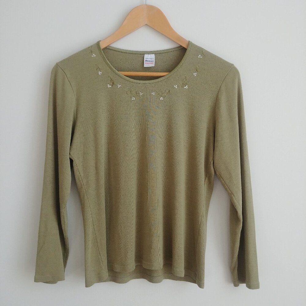 4/$20 Damart made in France embroidered lightweight fitted pea green shirt top